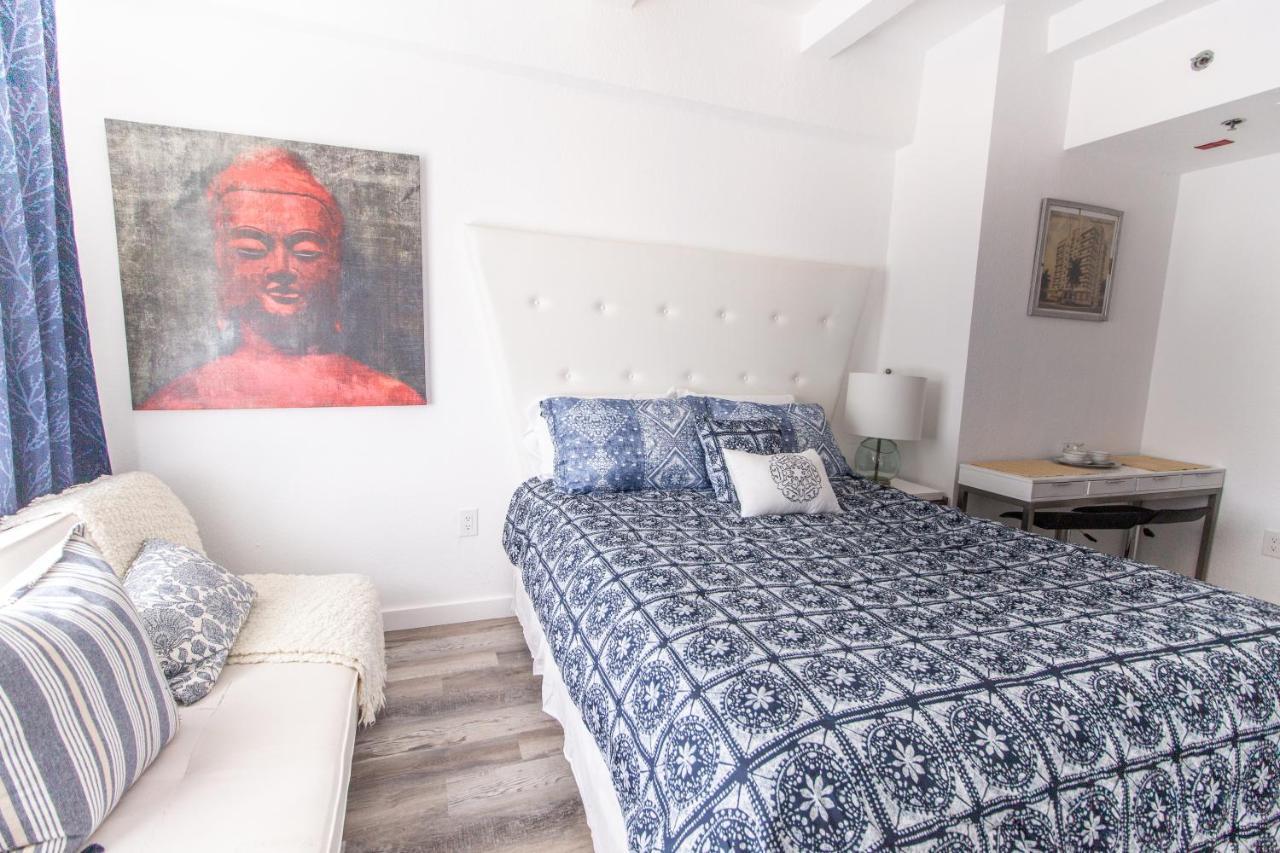 Ocean Spray Hotel Miami Beach Room photo